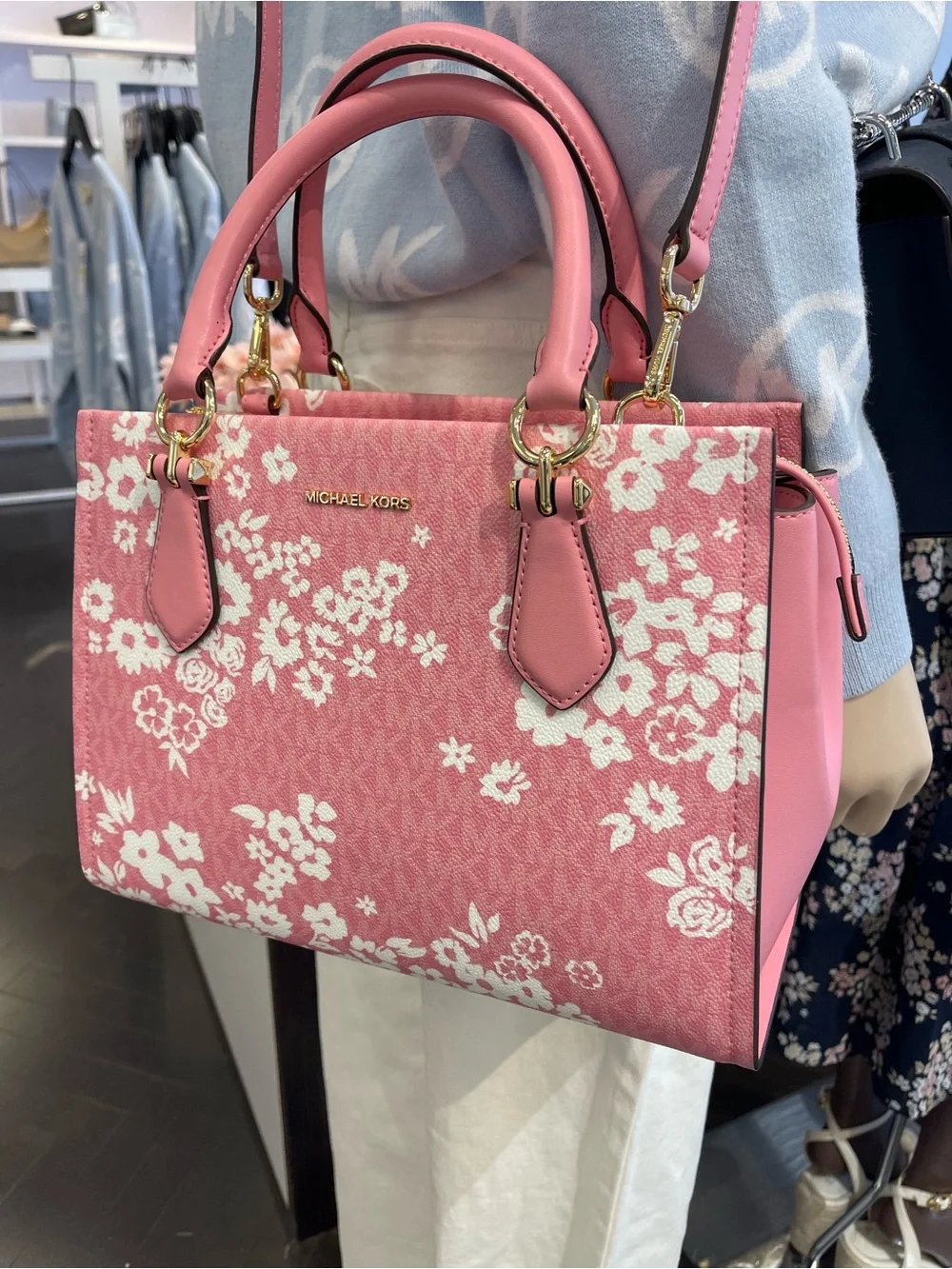 MICHAEL KORS Marilyn Md Printed Signature Logo Satchel Crossbody 
Carnation 
NWT - Picture 13 of 16